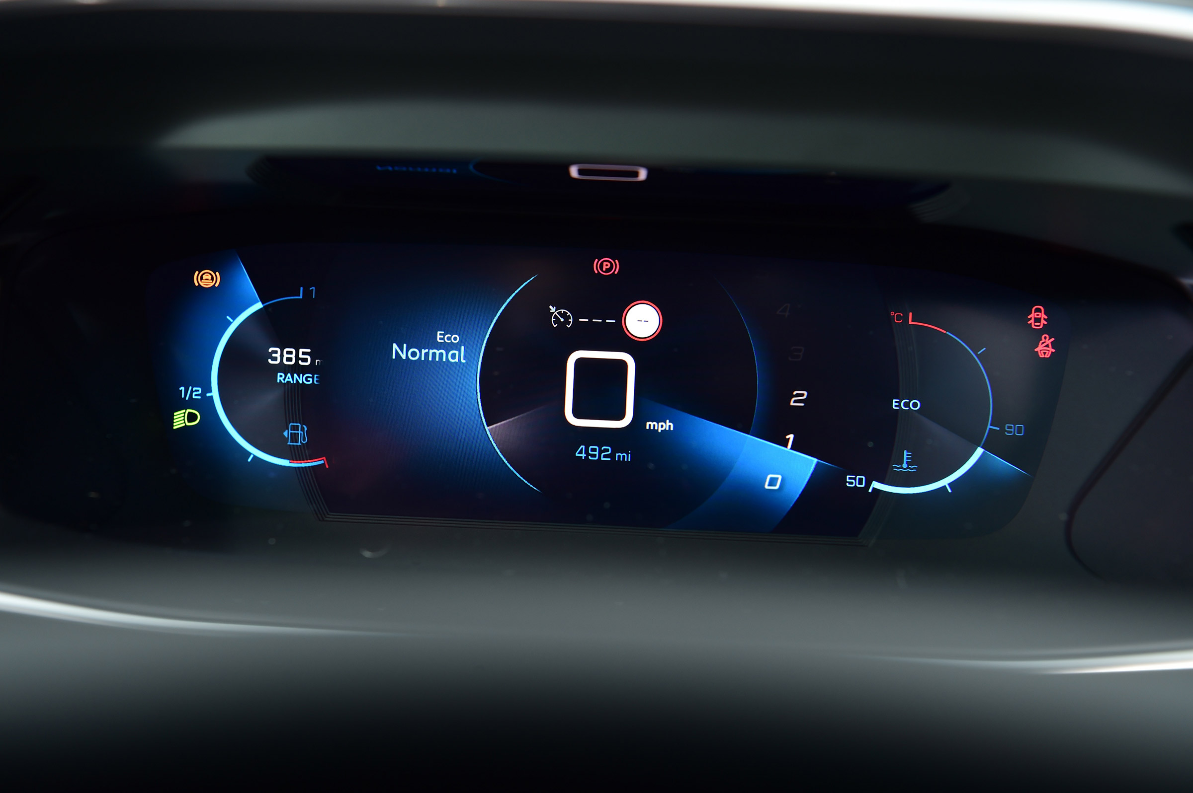 Peugeot 208 - dials