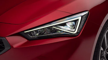 SEAT Leon - front light