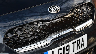 Kia Niro PHEV - grille