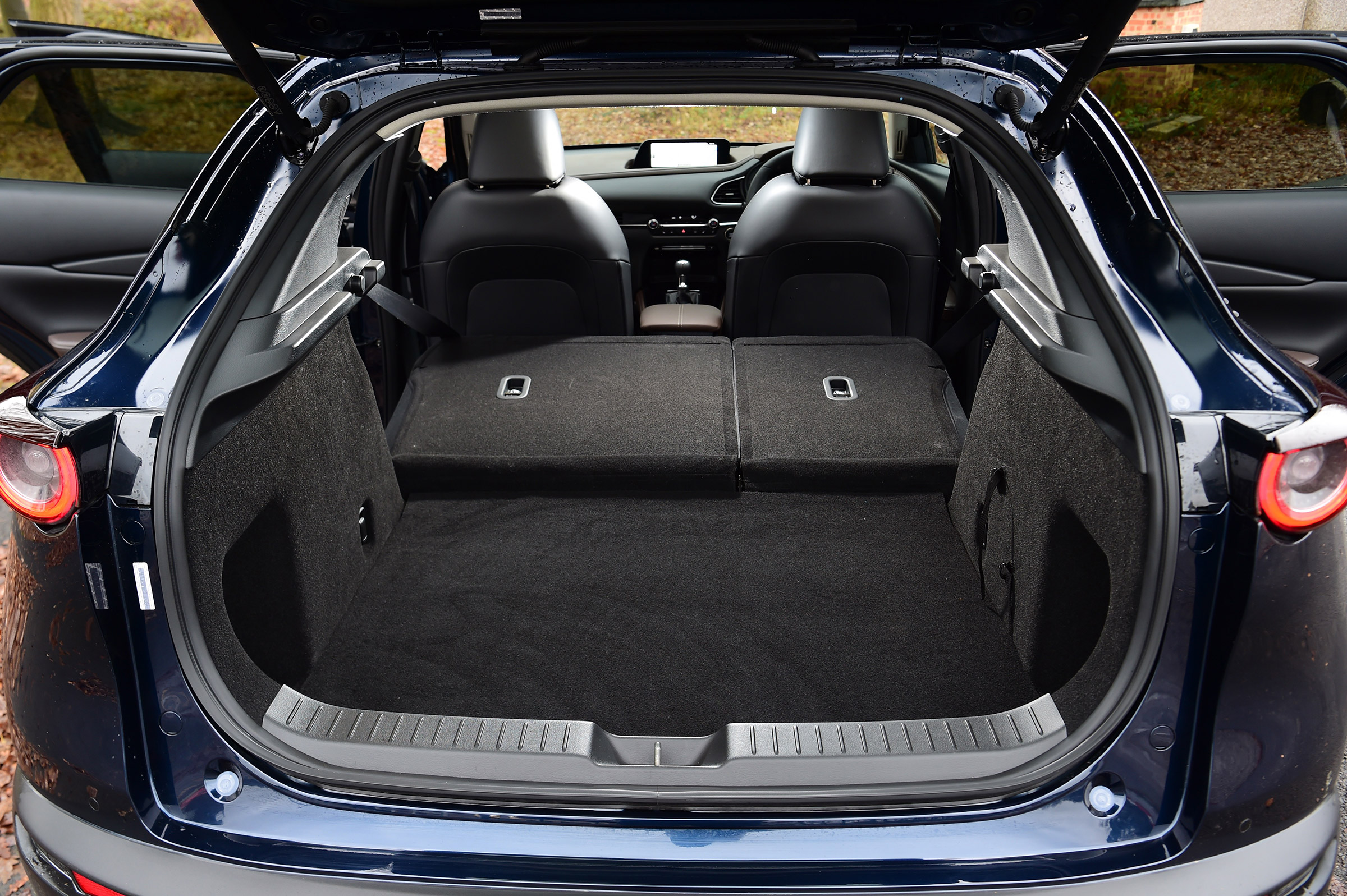 Mazda CX-30 - boot seats down