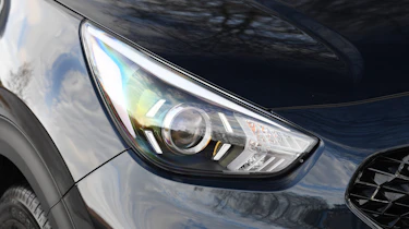 Kia Niro PHEV - front light