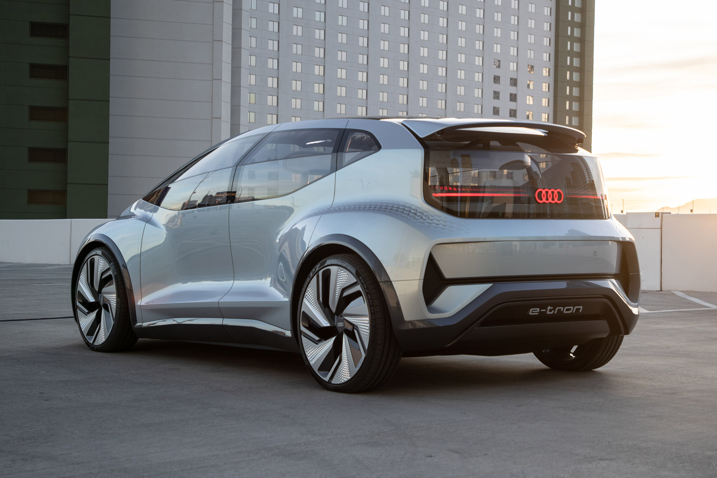 Audi AI:ME concept - rear