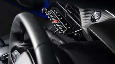 Peugeot 208 - buttons