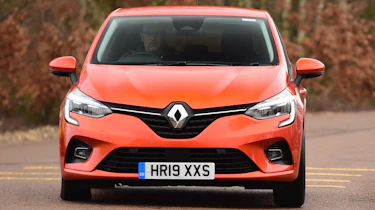 Renault Clio - front cornering