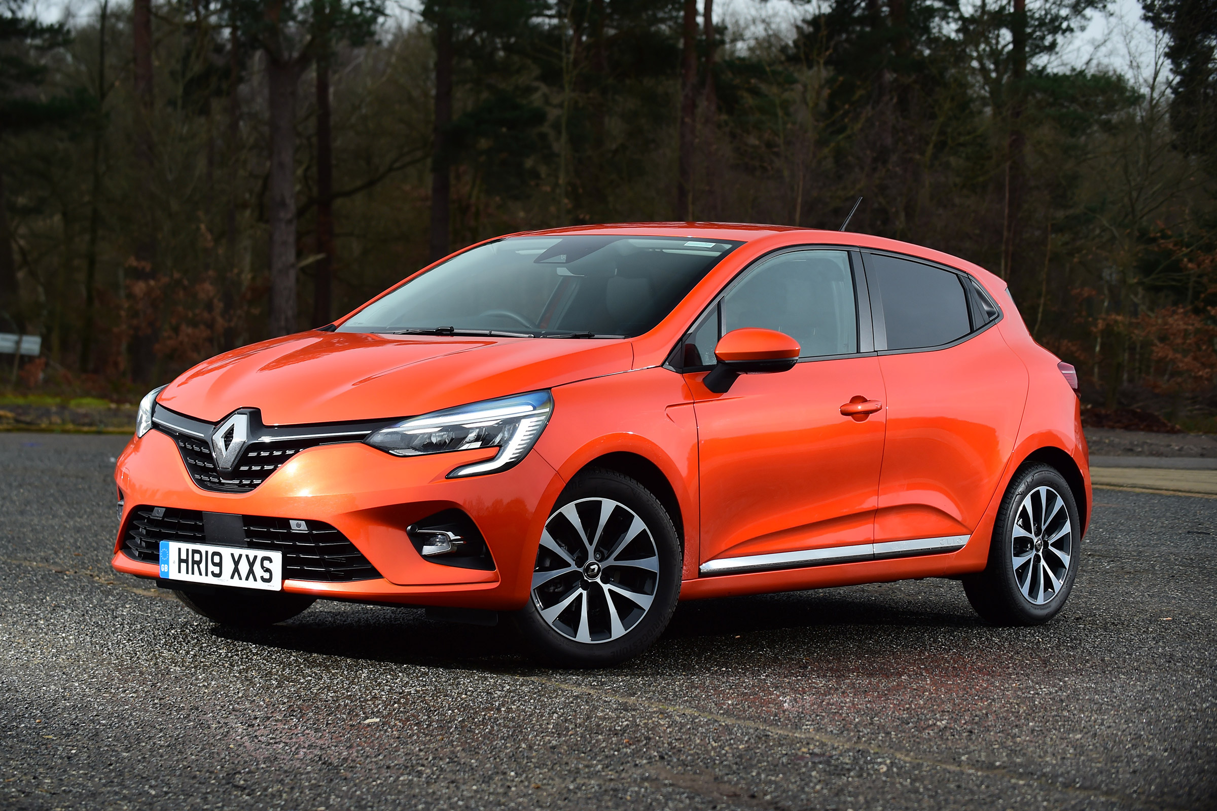 Renault Clio - front static