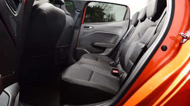 Renault Clio - rear seats