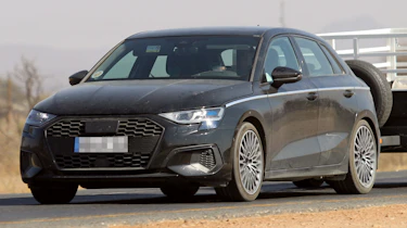 Audi A3 2020 - spies - front tracking
