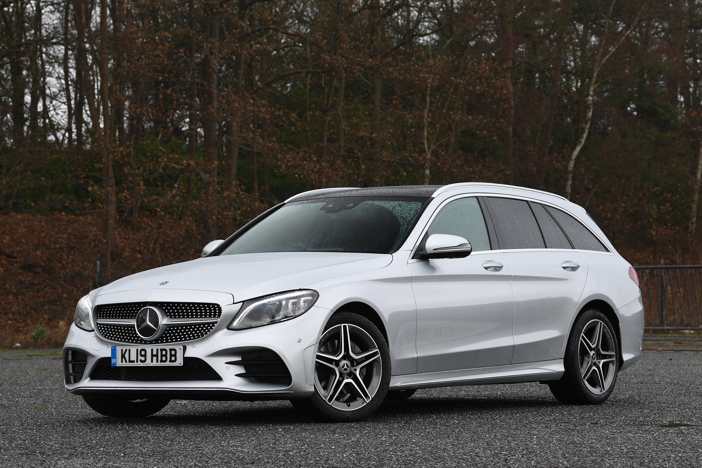 Mercedes C-Class Estate - front static