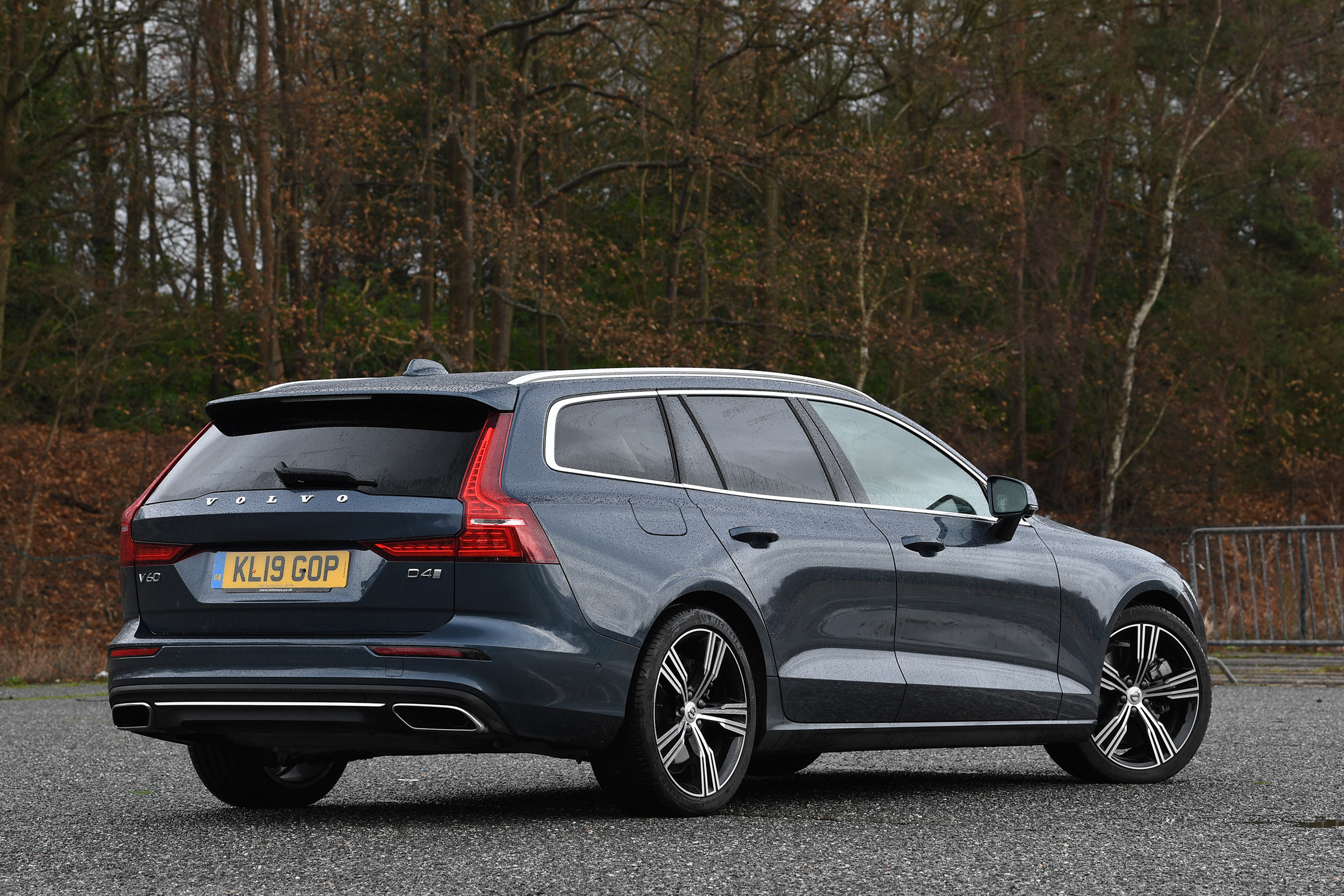 Volvo V60 - rear