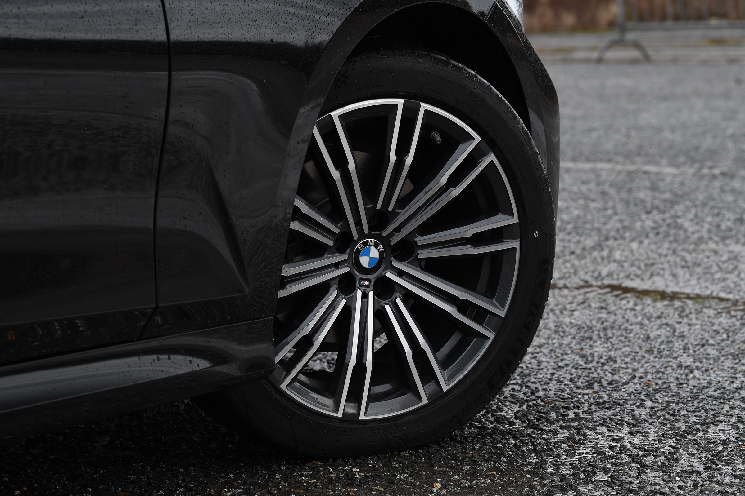 BMW 3 Series Touring - wheel
