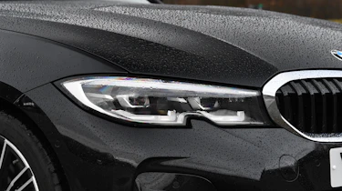 BMW 3 Series Touring - headlight