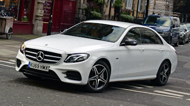 Mercedes E 300 de - long-term review - corner