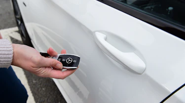 Mercedes E 300 de - long-term review - key