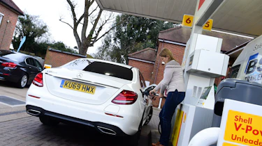 Mercedes E 300 de - long-term review - refill