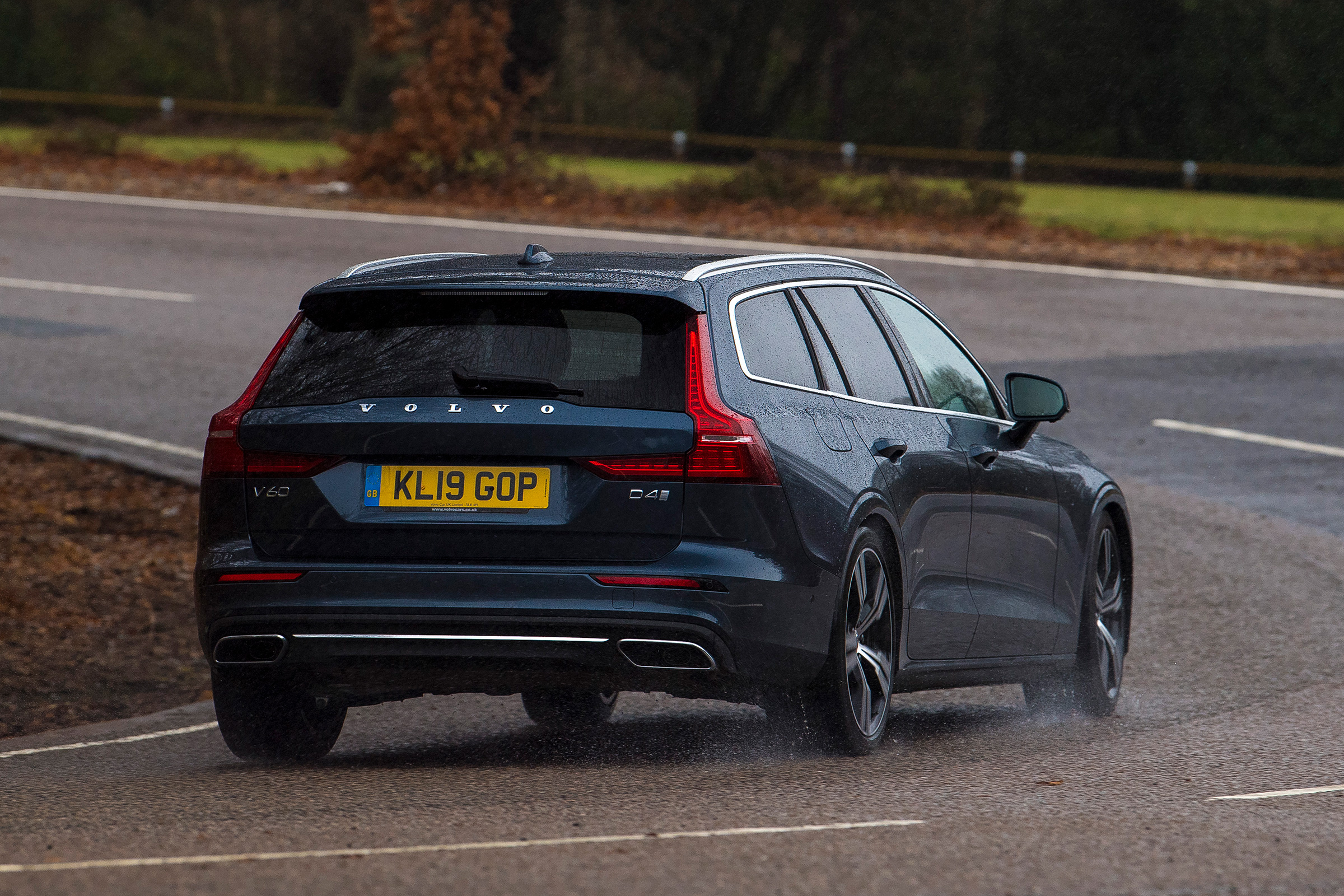 Volvo V60 - rear