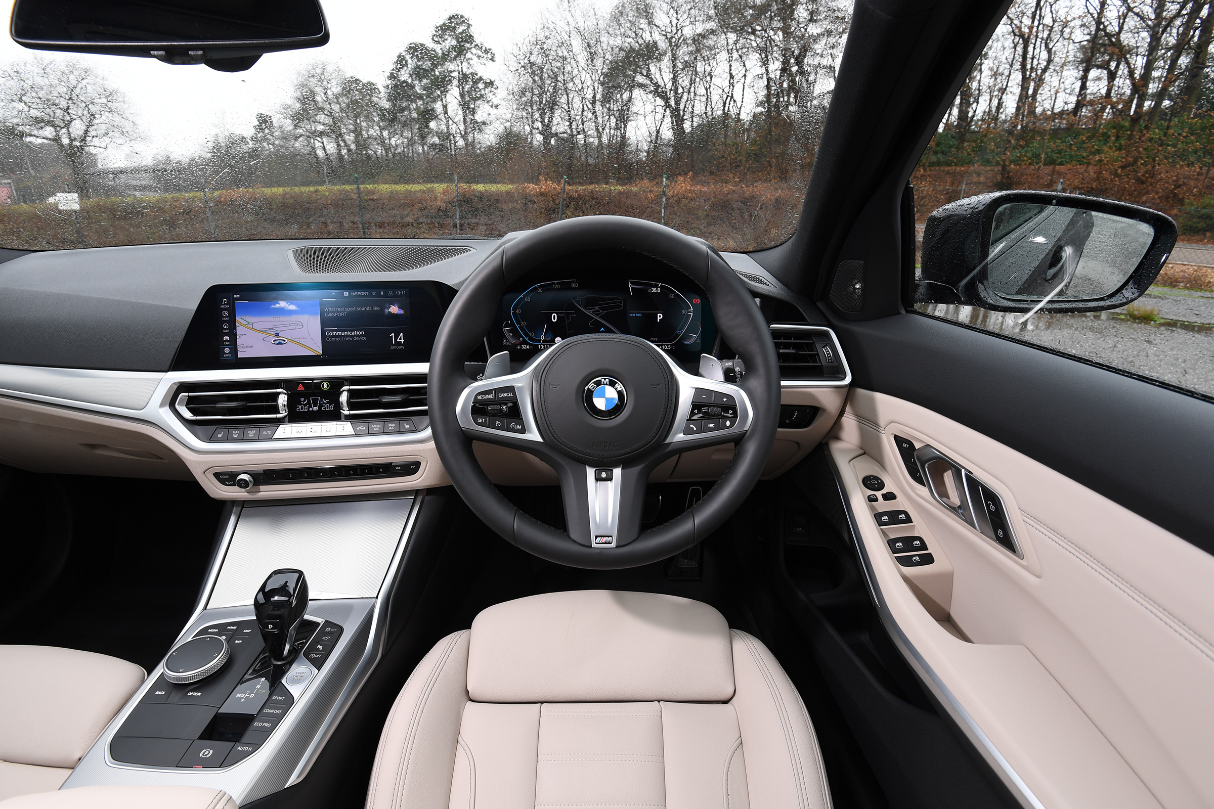 BMW 3 Series Touring - interior