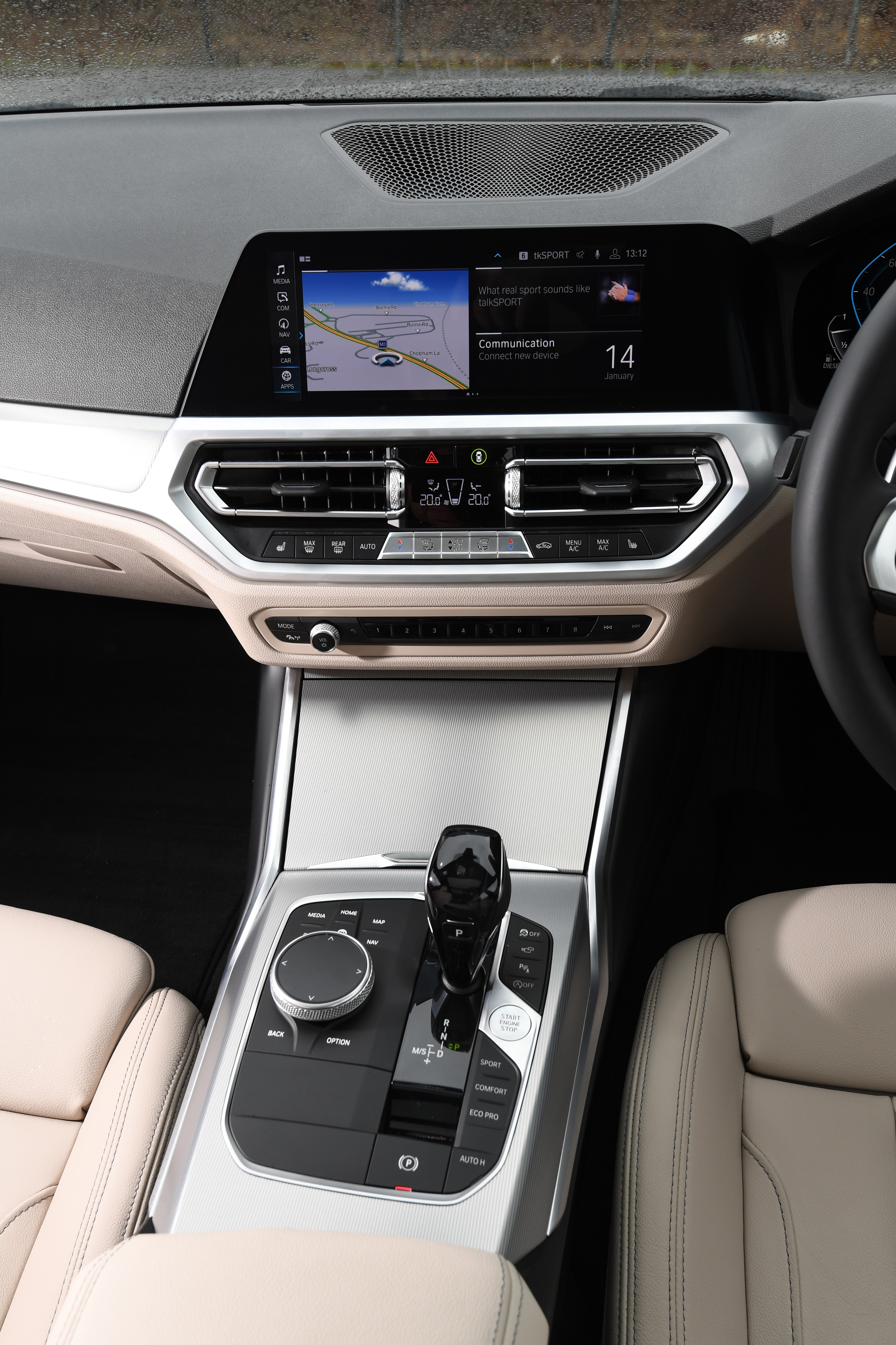 BMW 3 Series Touring - centre console