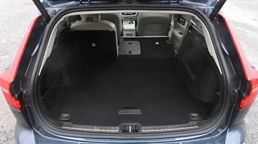 Volvo V60 - boot