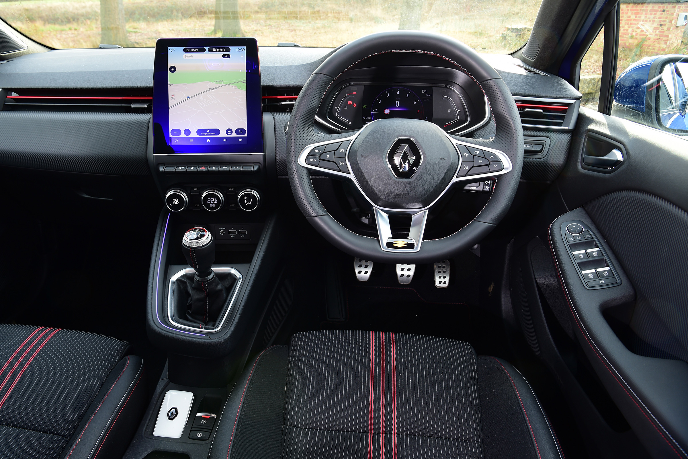 Renault Clio - interior