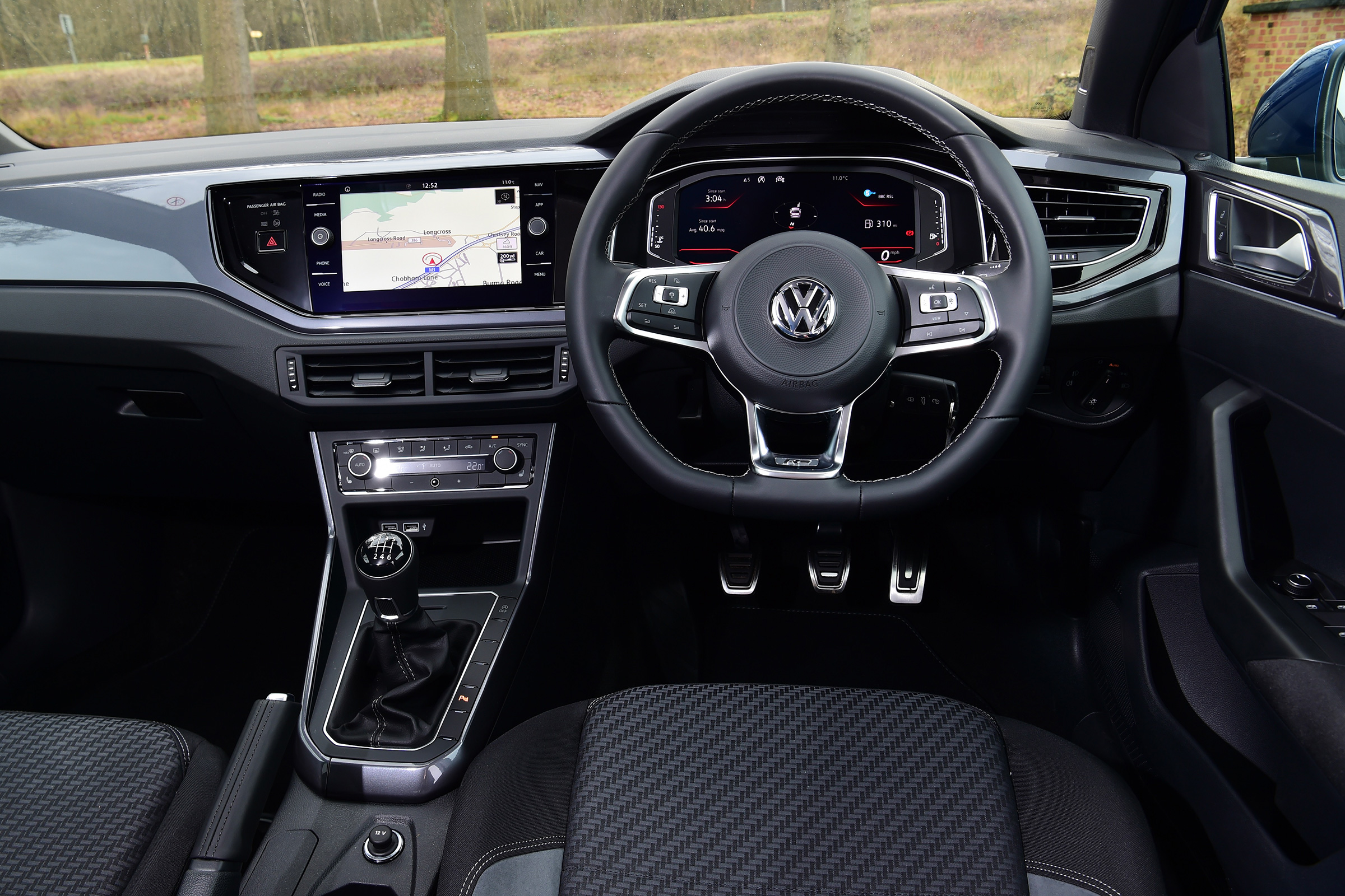 Volkswagen Polo - interior