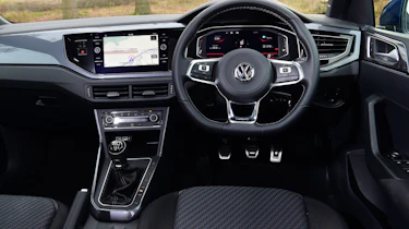 Volkswagen Polo - interior