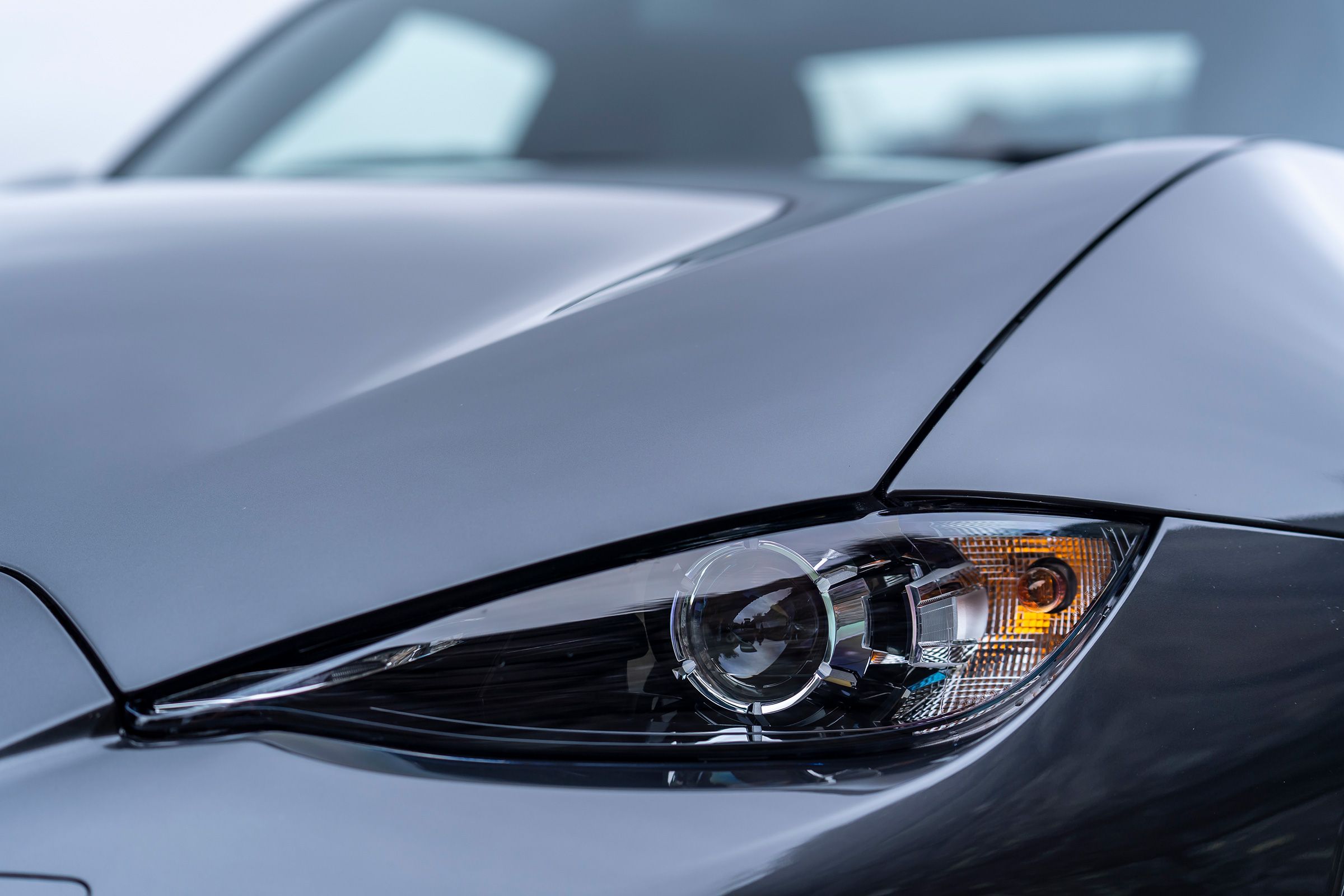 Mazda MX-5 2020 - headlight