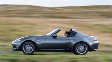 Mazda MX-5 2020 - side