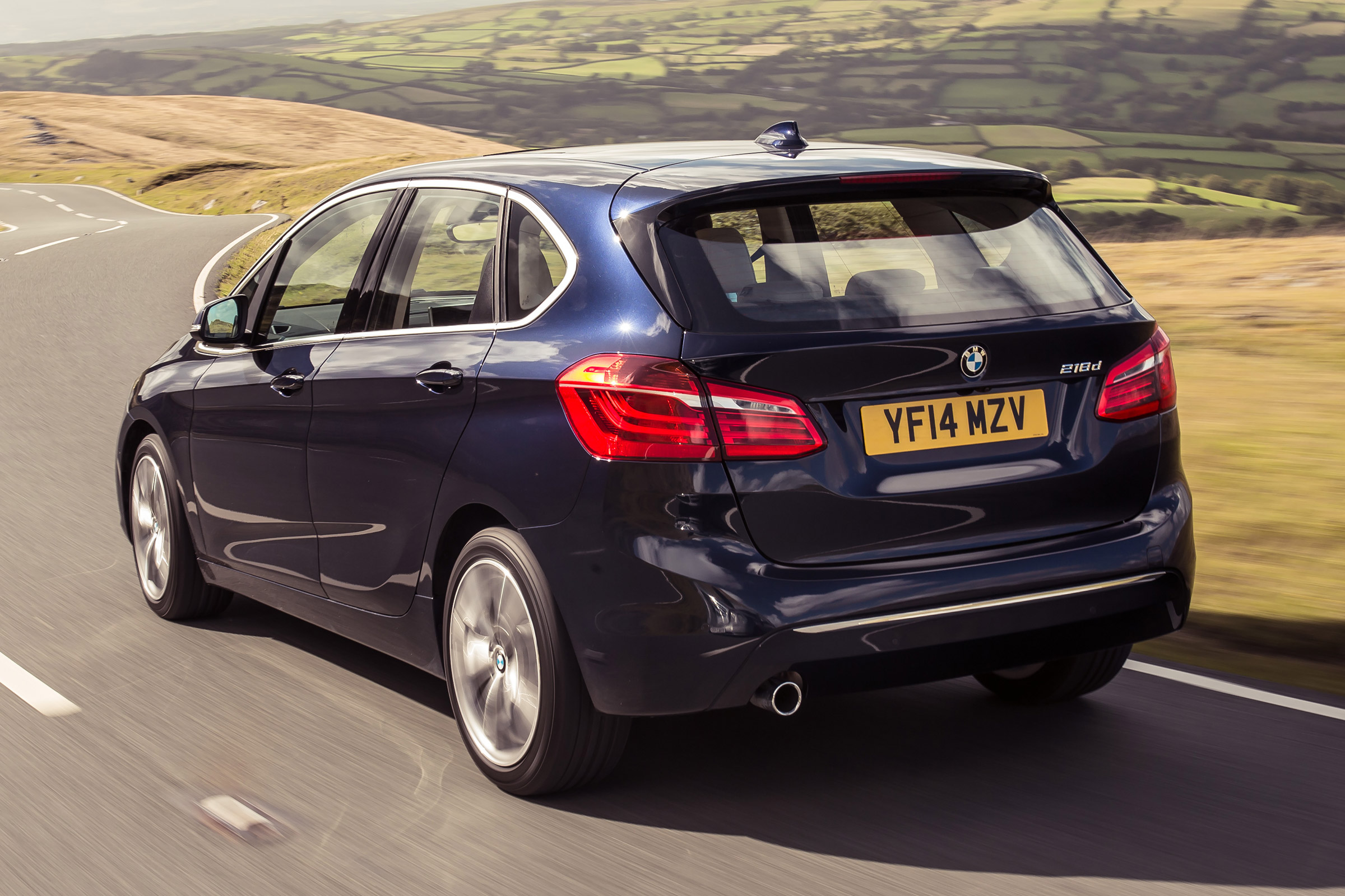 BMW 2 Series Active Tourer - rear action