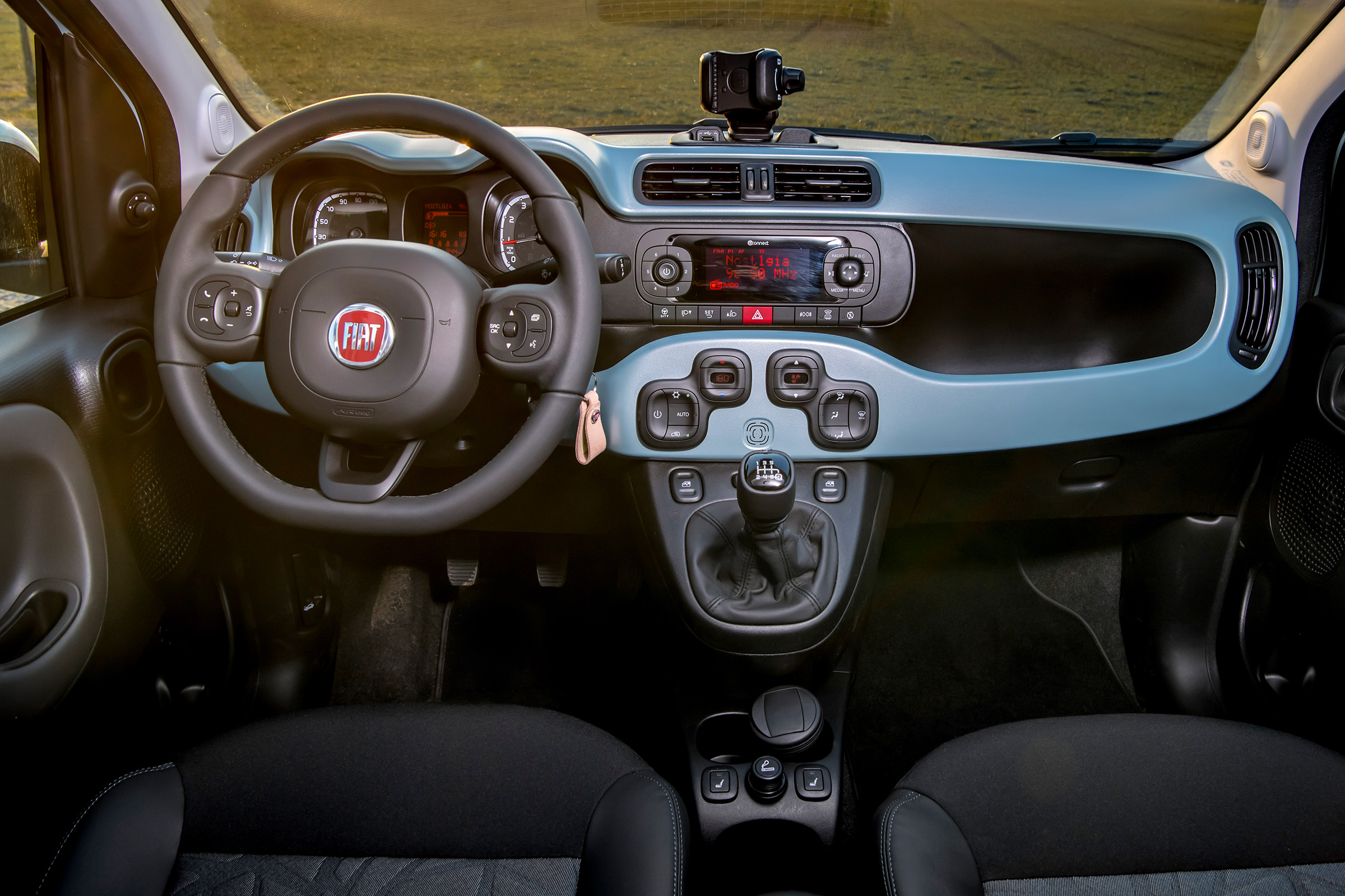 Fiat Panda Mild Hybrid - dash