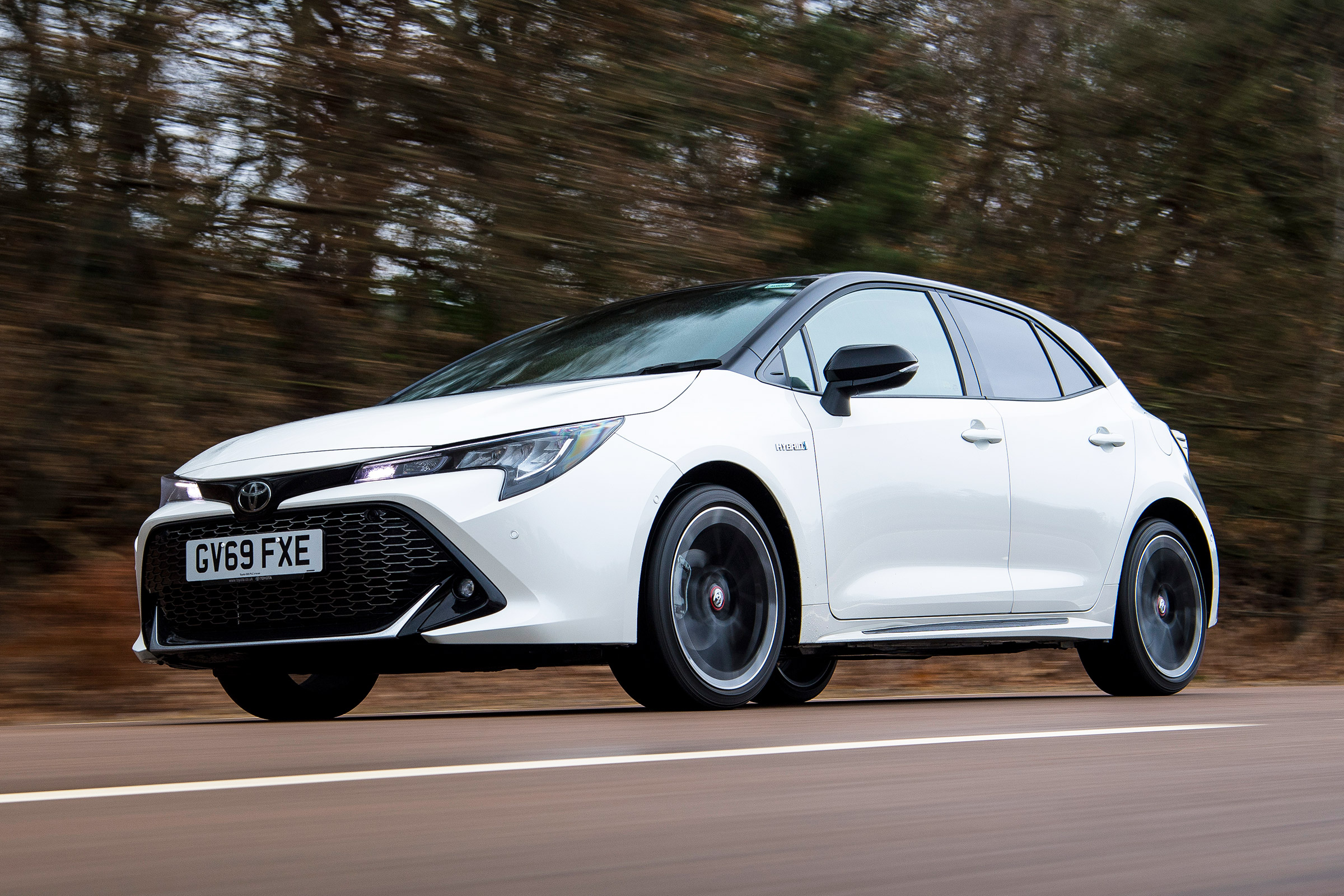 Toyota Corolla GR Sport - front tracking