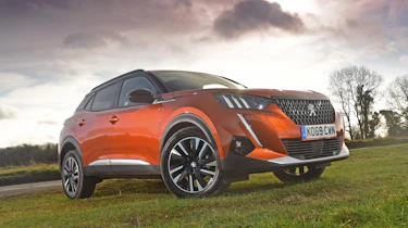 Peugeot 2008 - front static