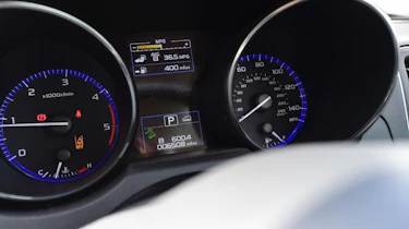 Used Subaru Outback - dials