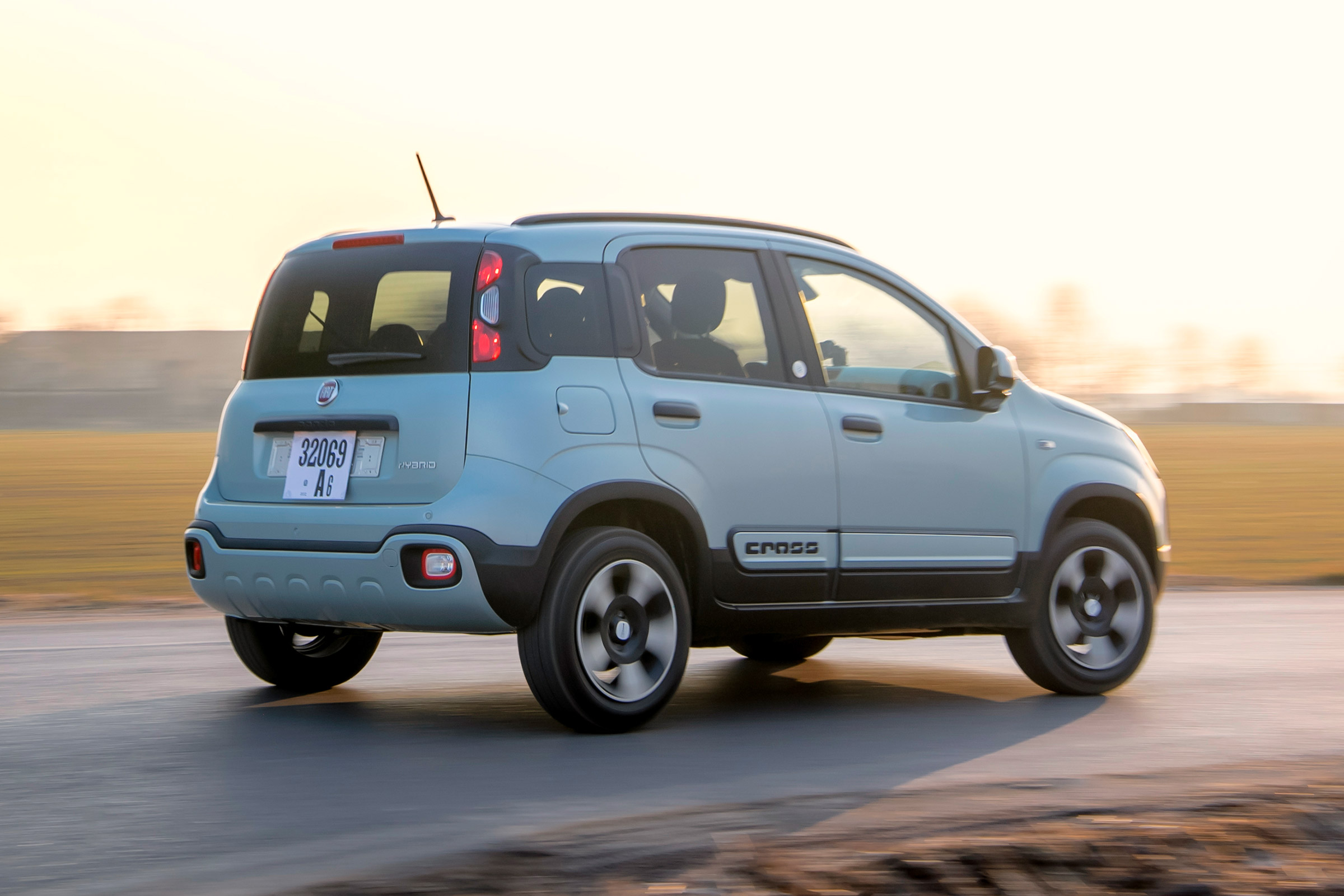 Fiat Panda Mild Hybrid - rear action
