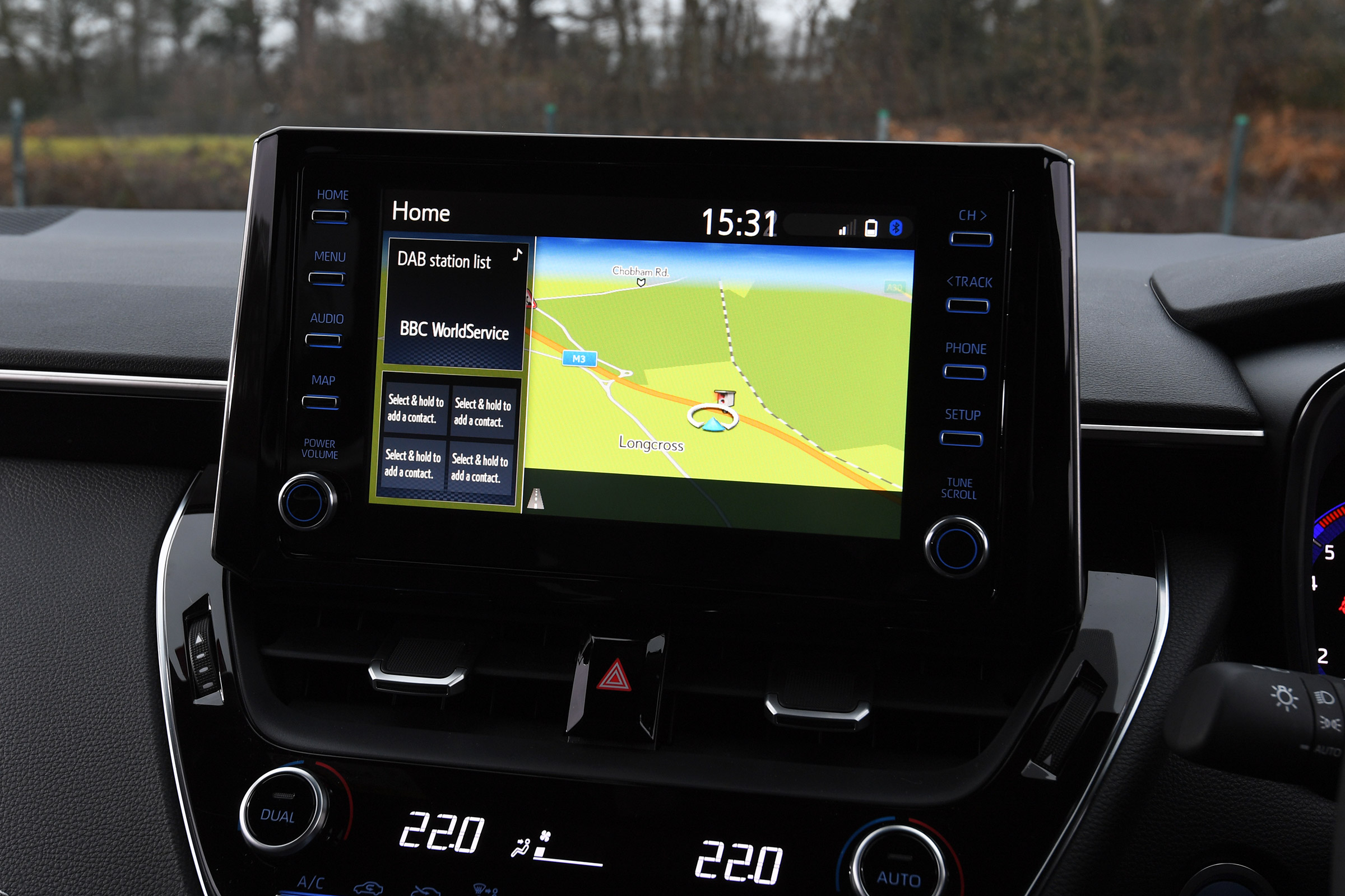 Toyota Corolla GR Sport - sat-nav