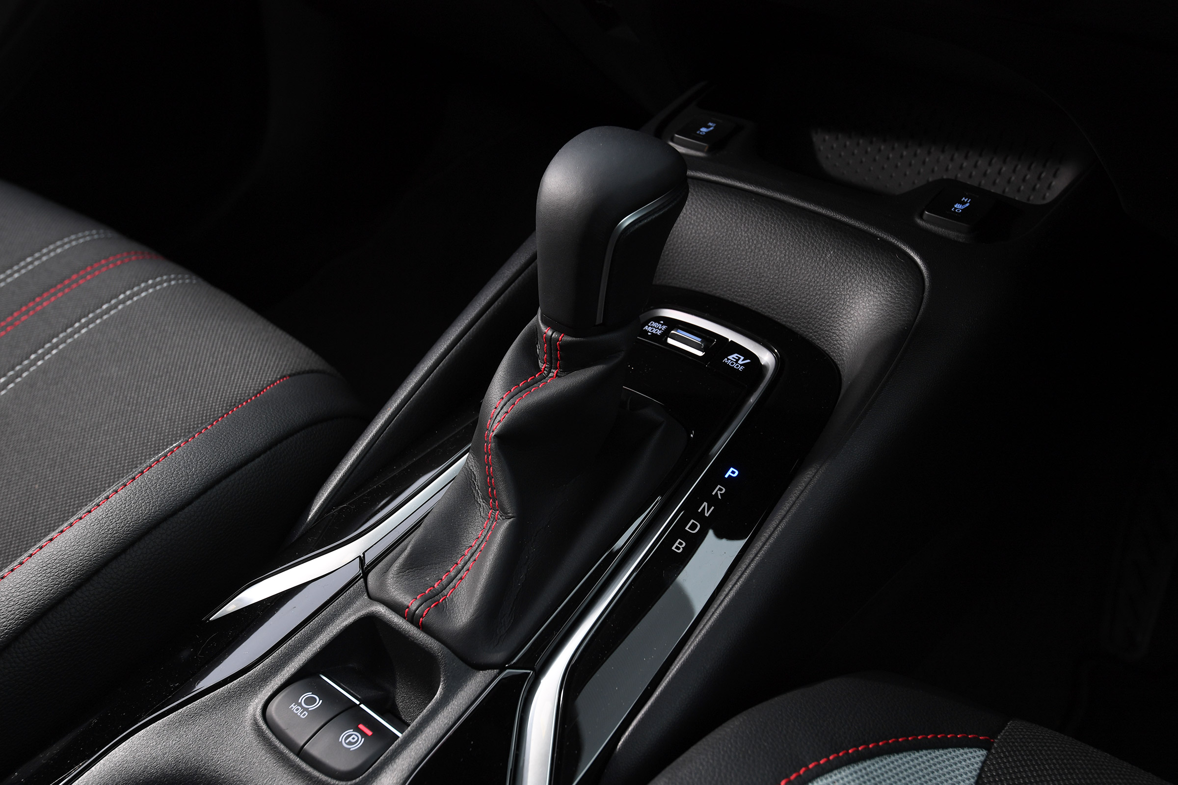 Toyota Corolla GR Sport - transmission