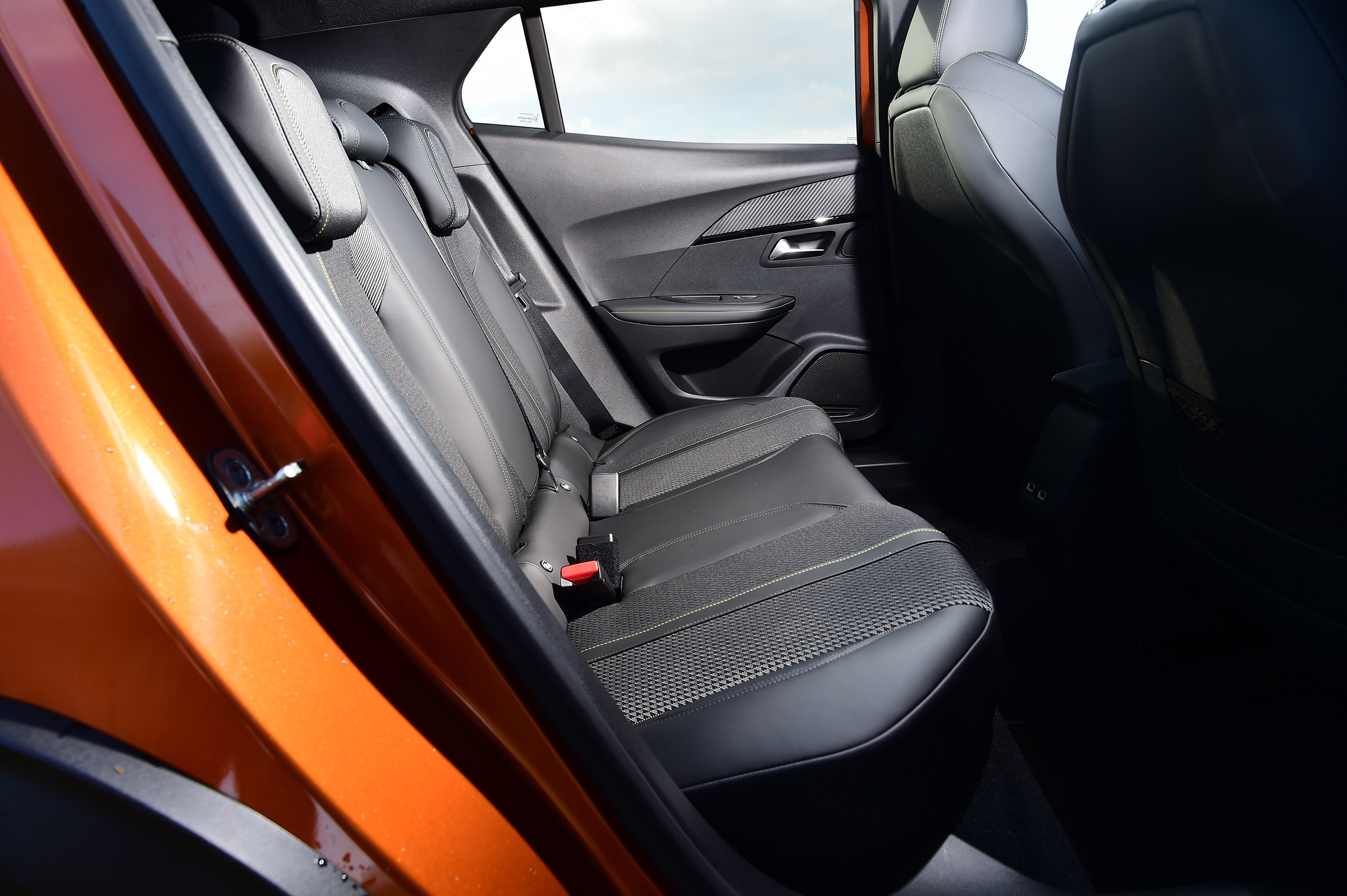 Peugeot 2008 - rear seats