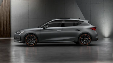 Cupra Leon hatch - side static
