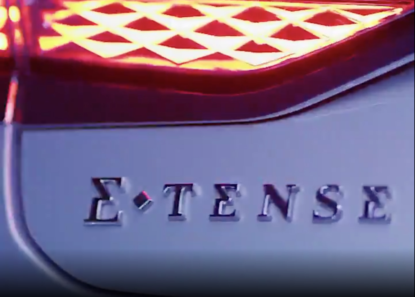 DS saloon - badge