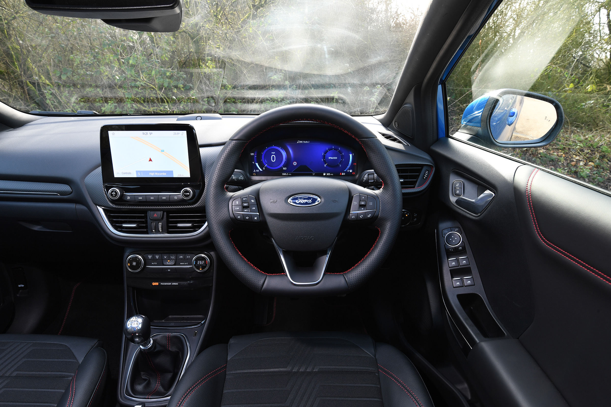 Ford Puma - interior