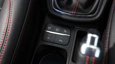 Ford Puma - buttons