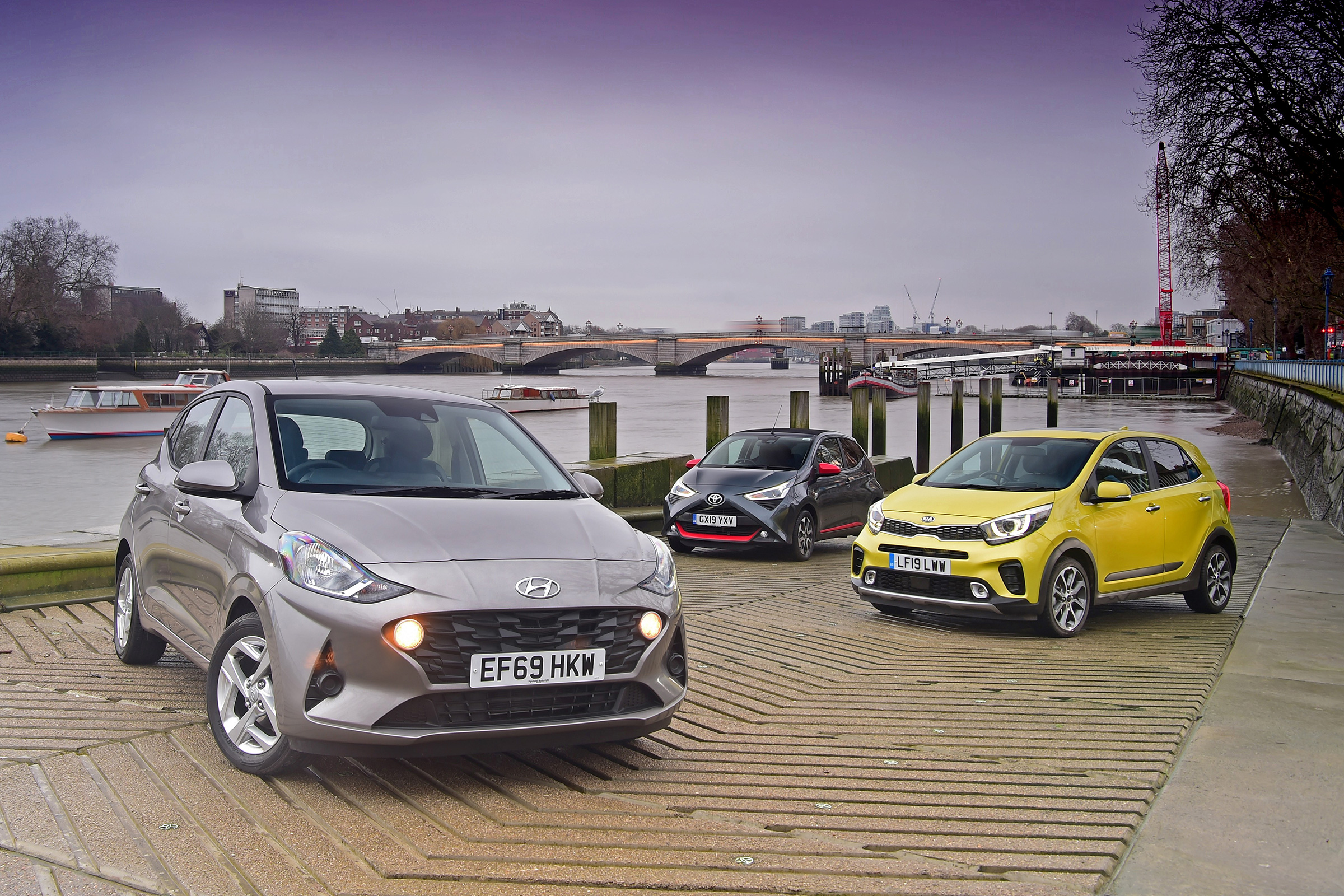 Hyundai i10 group test