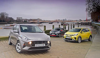 Hyundai i10 group test
