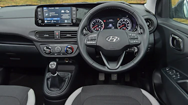 Hyundai i10 - interior