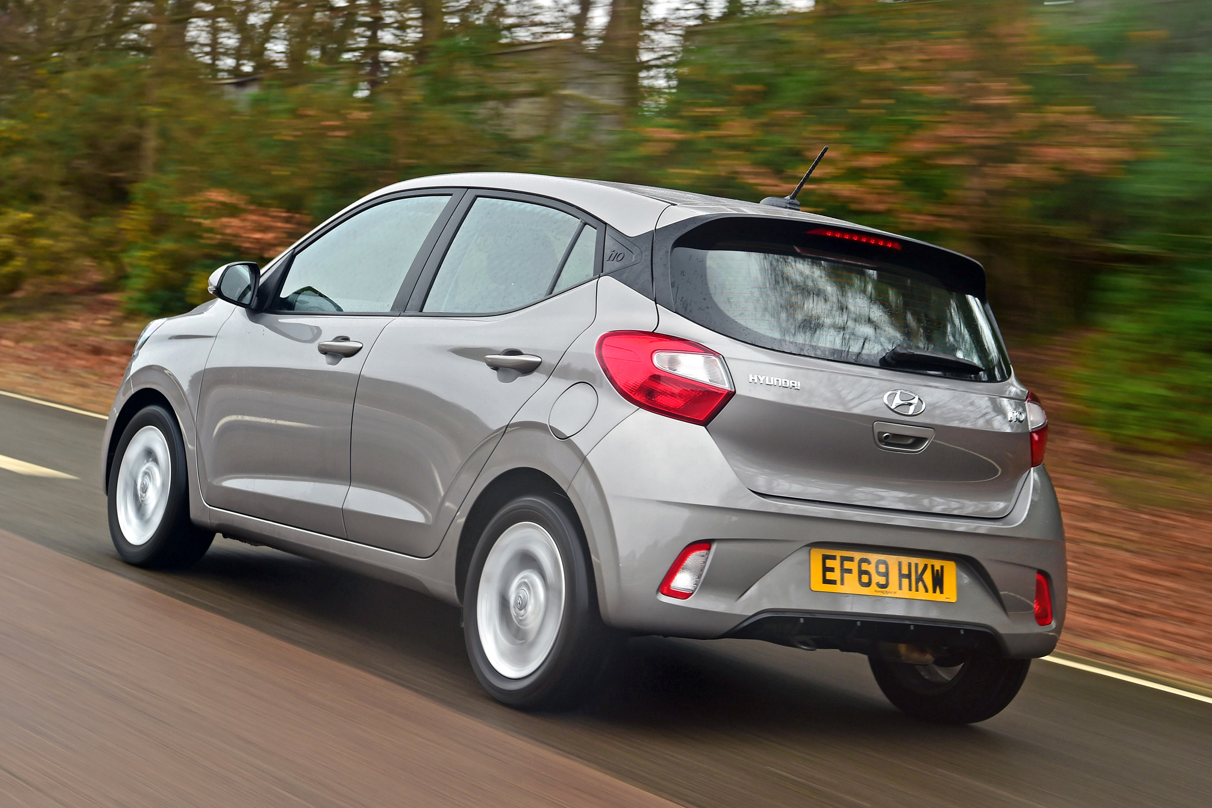 Hyundai i10 - rear tracking