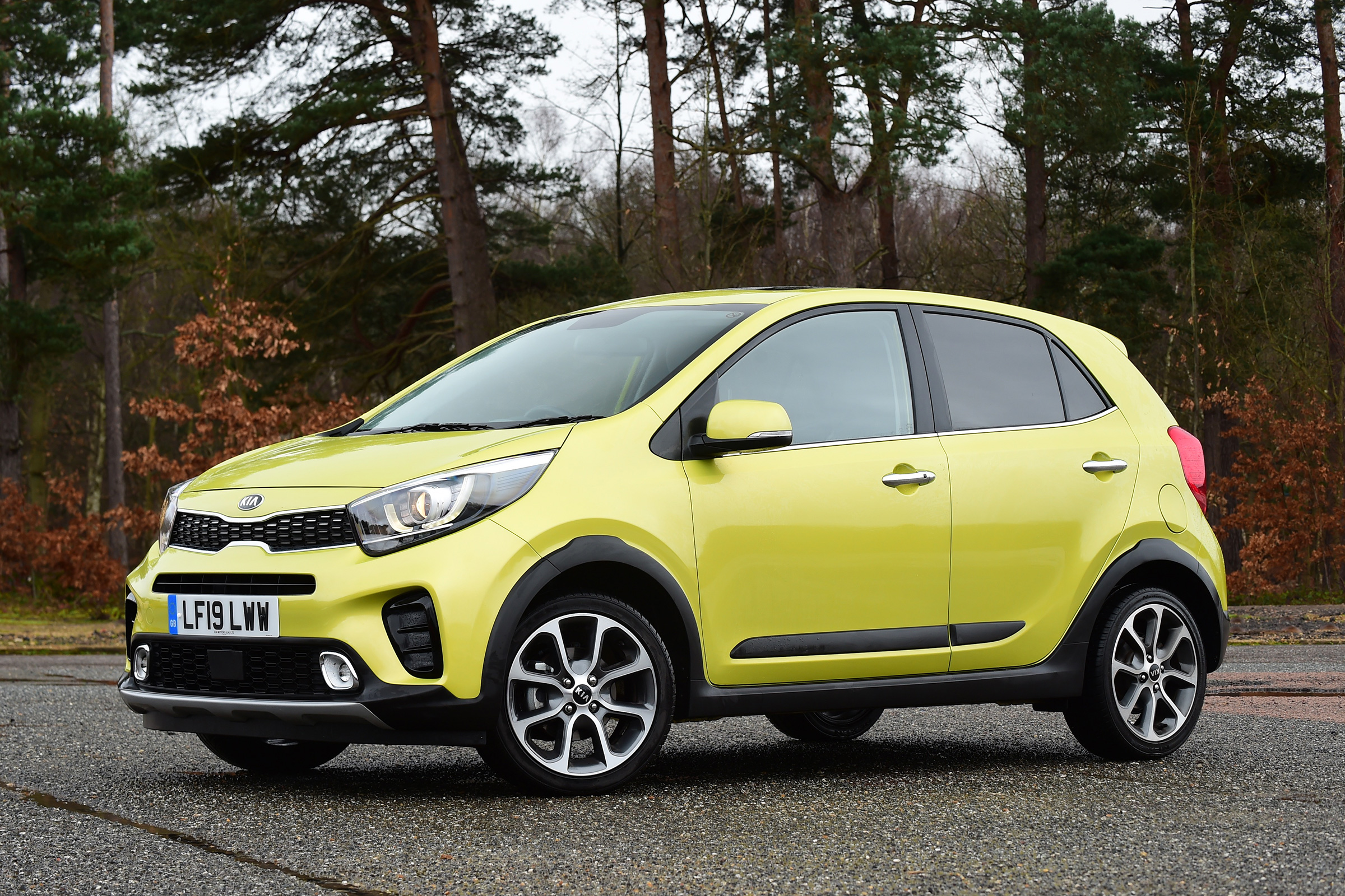 Kia Picanto - front