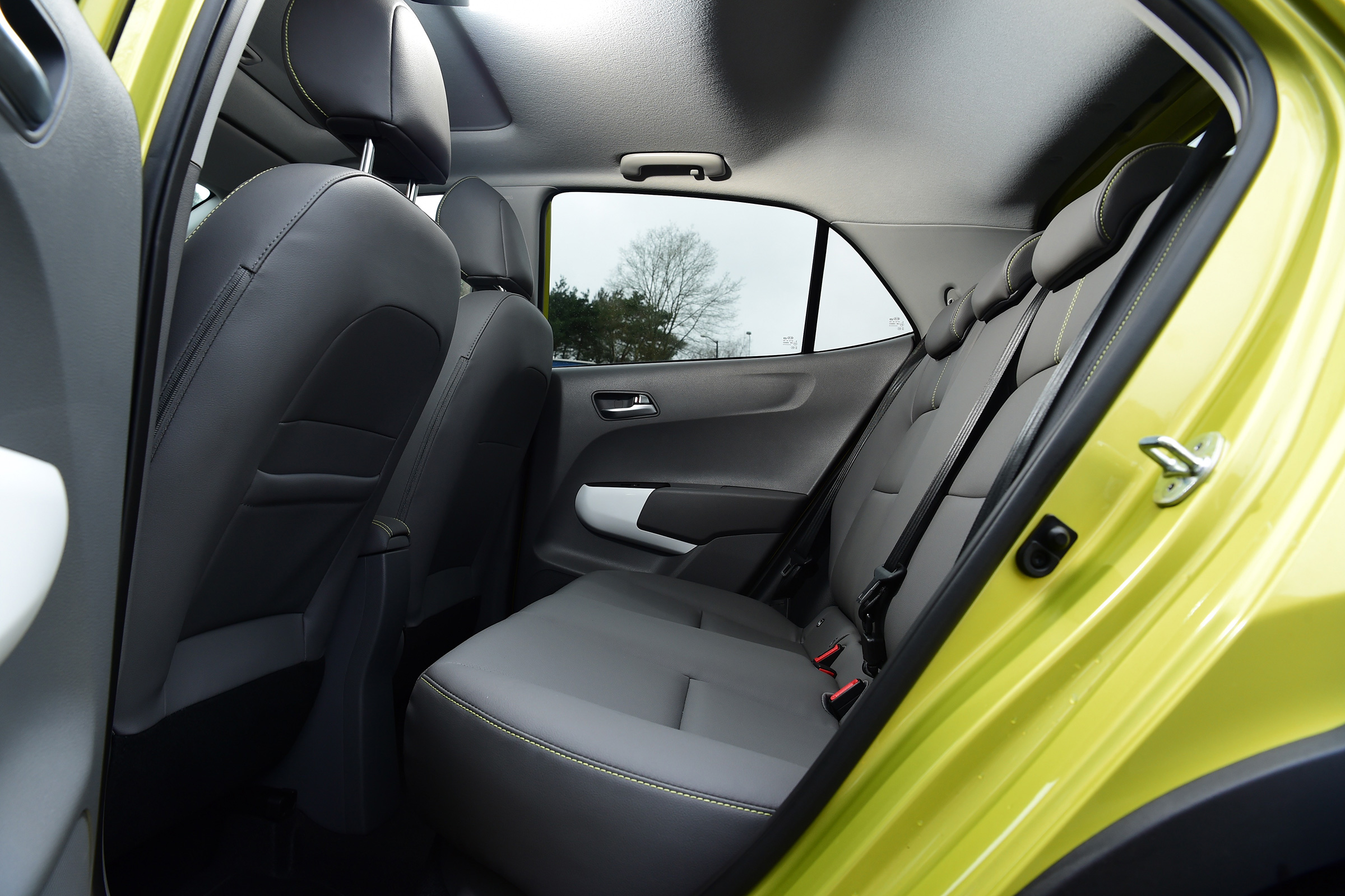 Kia Picanto - rear seat