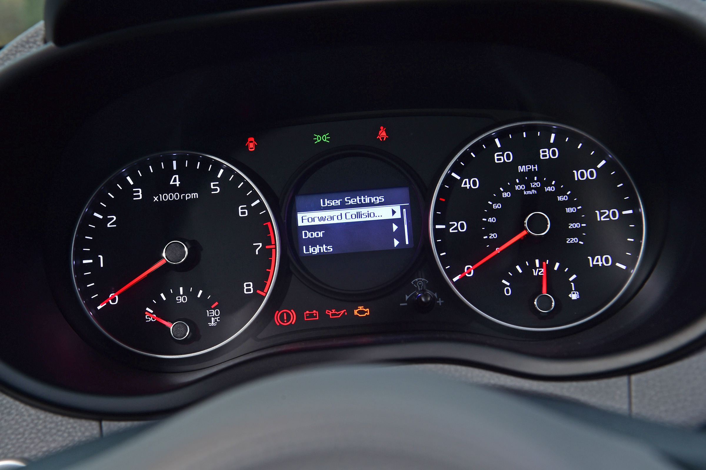 Kia Picanto - dials