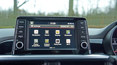 Kia Picanto - screen