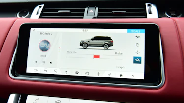 Range Rover HST - screen