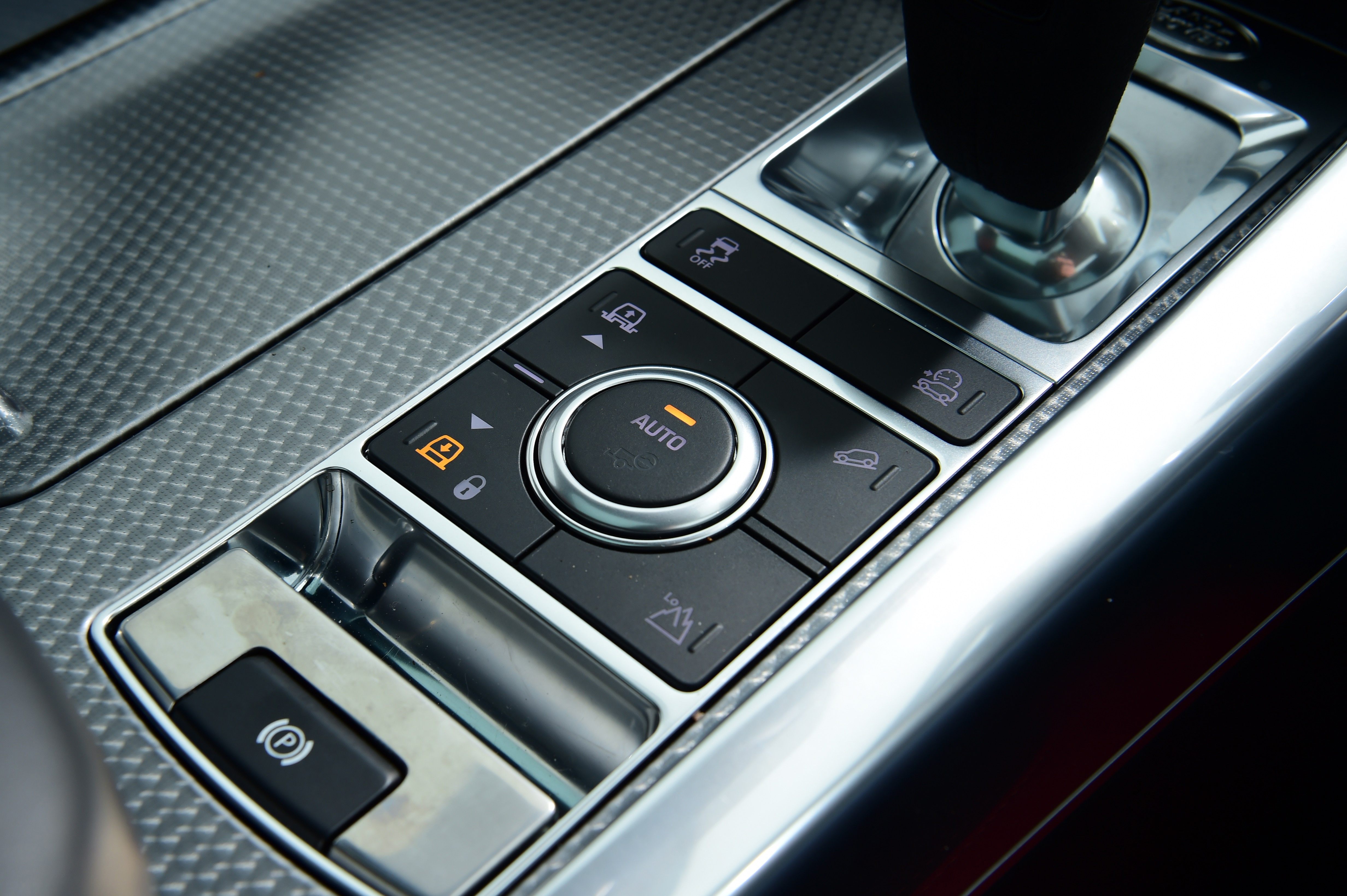 Range Rover HST - interior